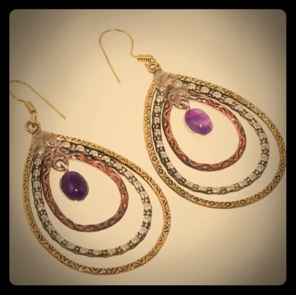 *$15 Sale* New Amethyst 925 Silver Earrings. - Picture 2 of 2